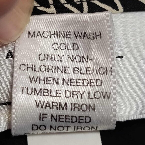 Ann Taylor LOFT Women's Black floral A-Line skirt, sequins & beads size 10 - Picture 9 of 12